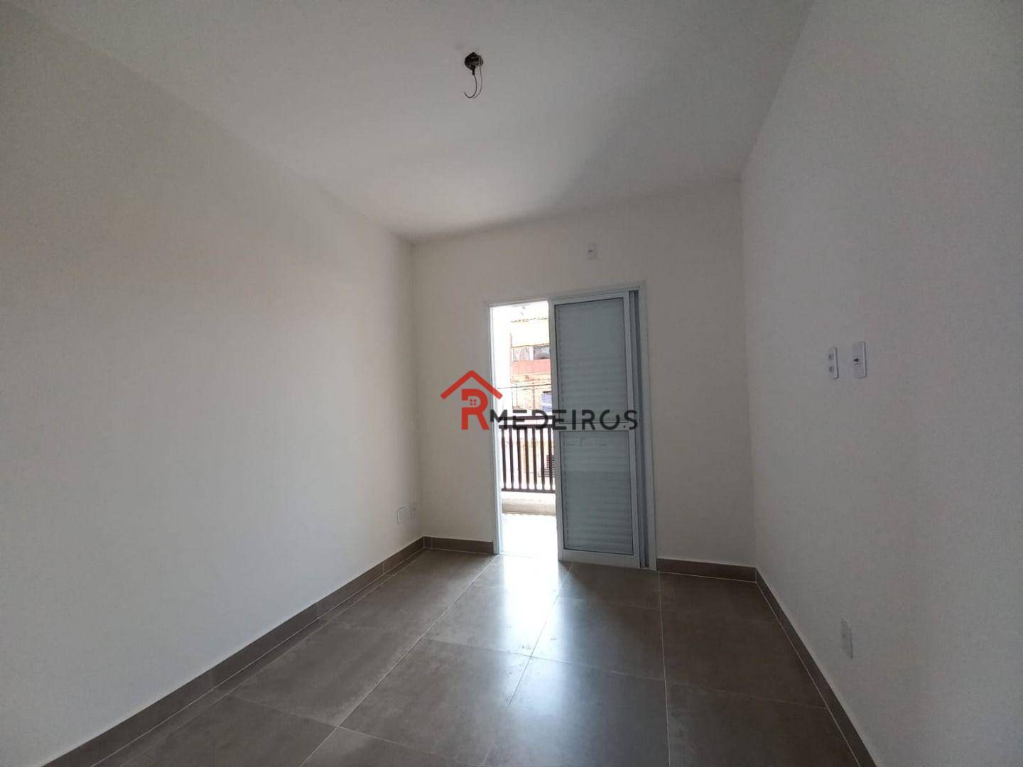 Casa à venda com 2 quartos, 59m² - Foto 15