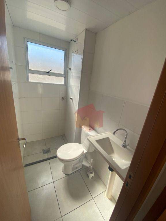 Apartamento à venda com 2 quartos, 39m² - Foto 5