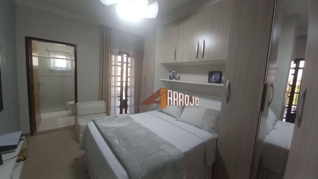 Sobrado à venda com 4 quartos, 480m² - Foto 22