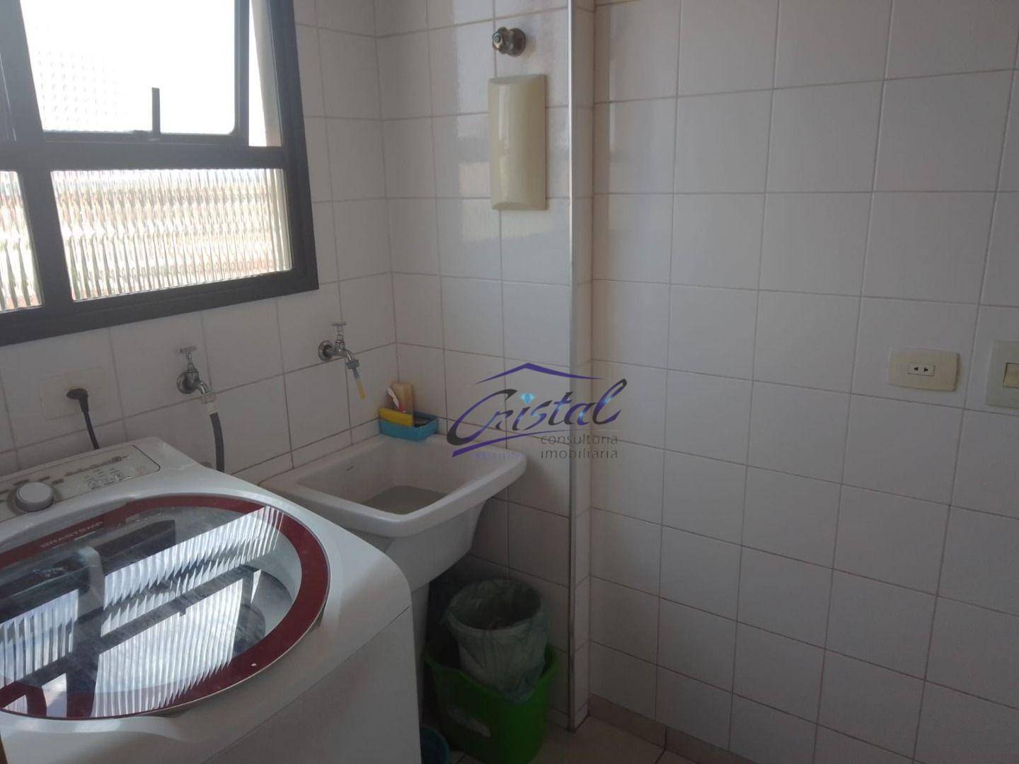 Apartamento à venda com 2 quartos, 61m² - Foto 18