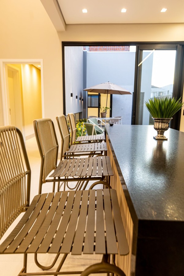 Casa de Condomínio à venda com 3 quartos, 180m² - Foto 14