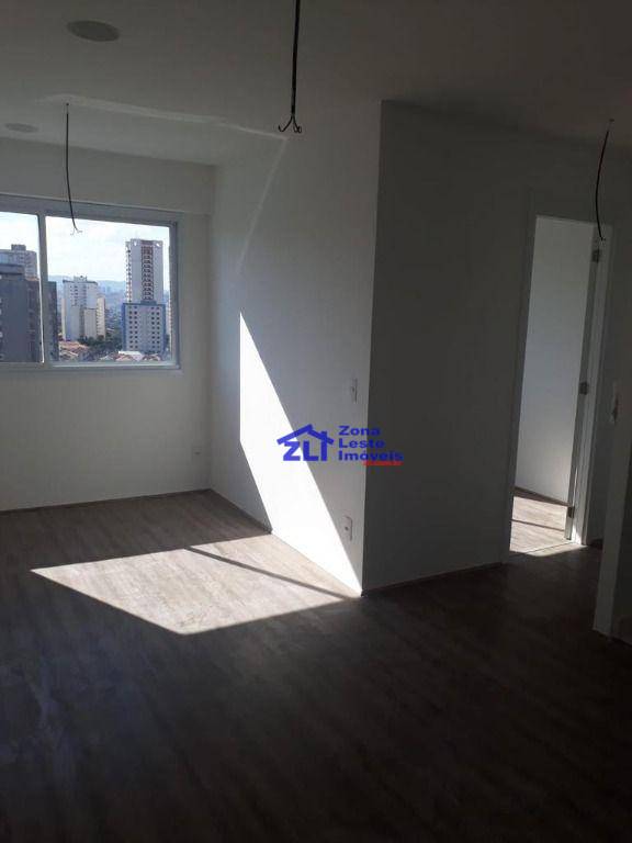 Apartamento à venda com 2 quartos, 37m² - Foto 10