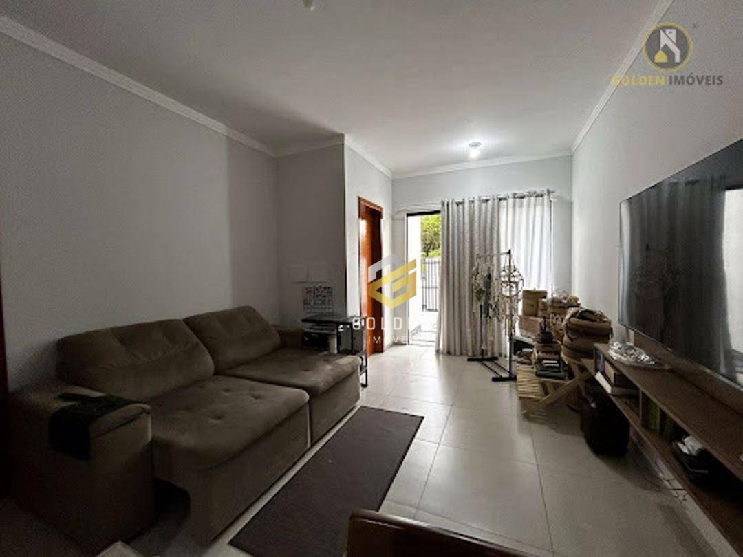Casa à venda com 2 quartos, 55m² - Foto 2