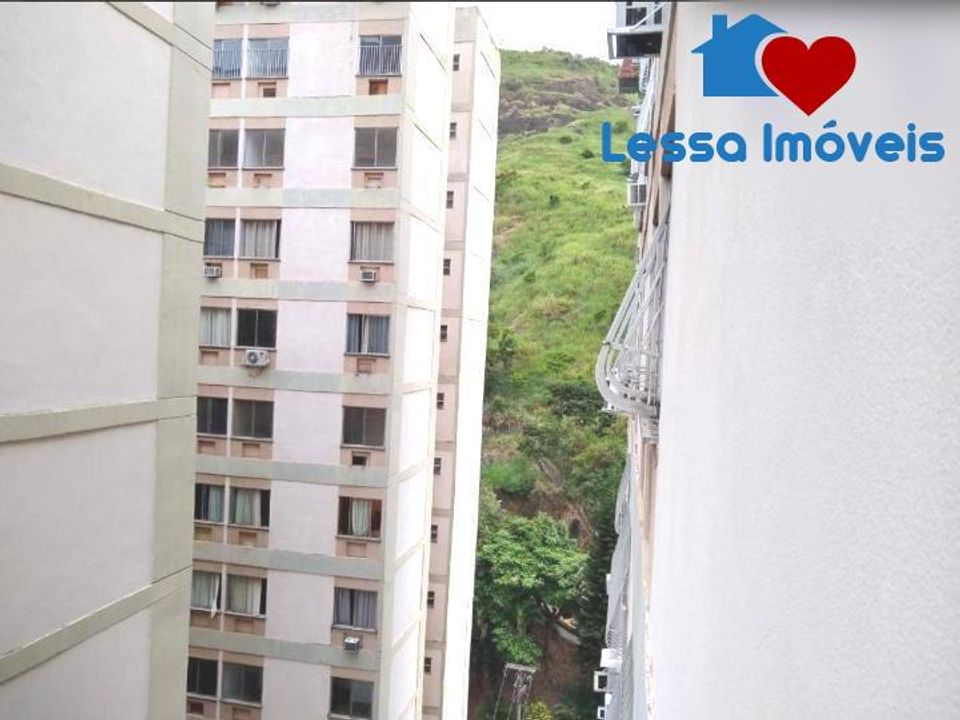 Apartamento à venda com 2 quartos, 60m² - Foto 11