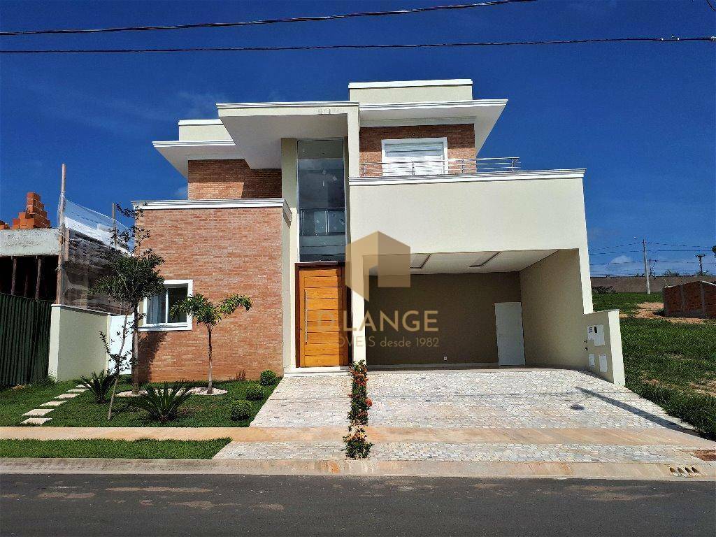 Casa de Condomínio à venda com 4 quartos, 332m² - Foto 1