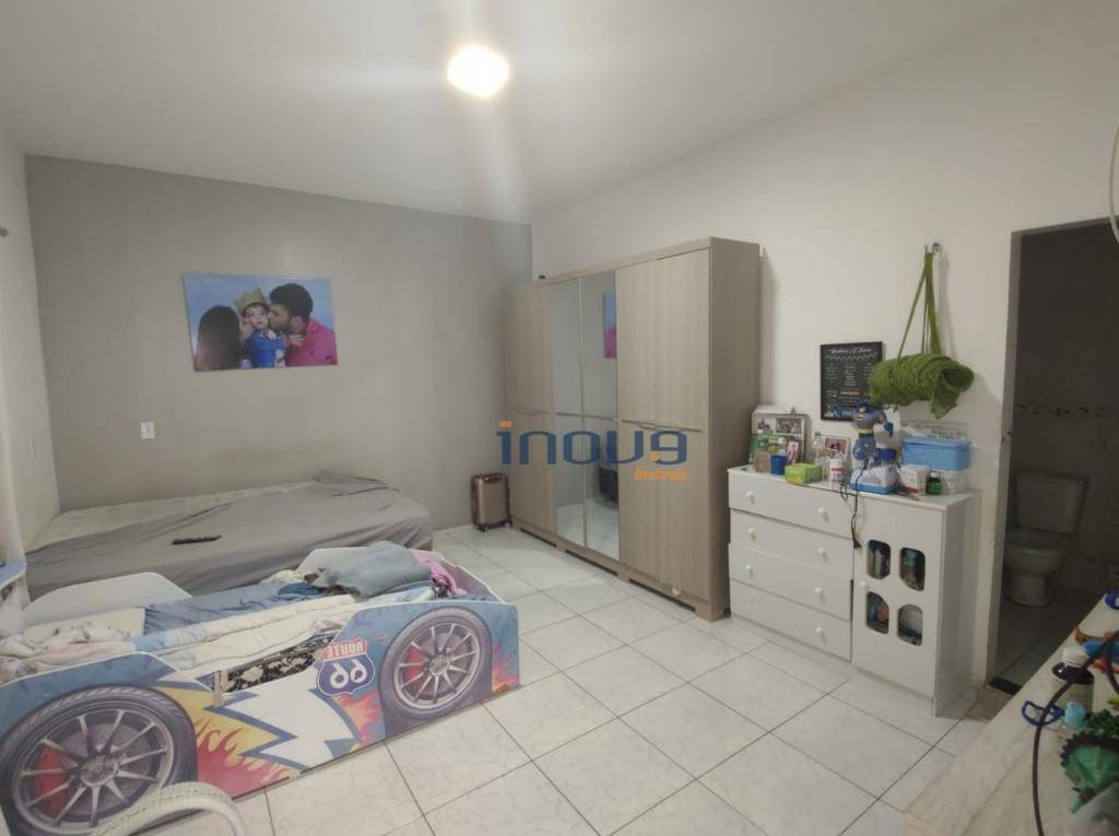 Casa à venda com 3 quartos, 180m² - Foto 15