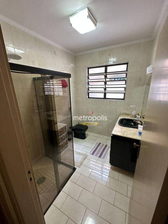 Sobrado à venda com 3 quartos, 227m² - Foto 14