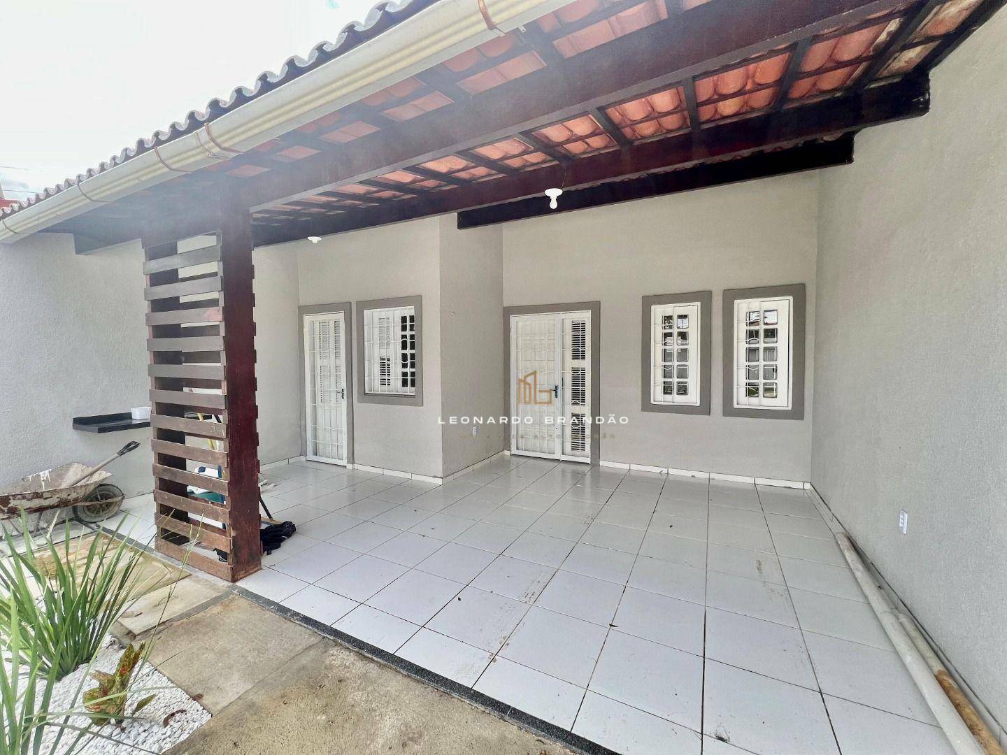 Casa à venda com 3 quartos, 130m² - Foto 4