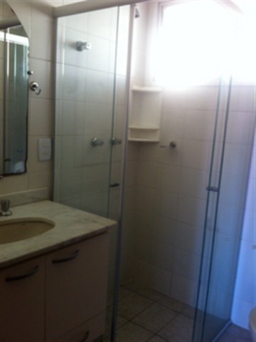 Apartamento para alugar com 4 quartos, 130m² - Foto 18