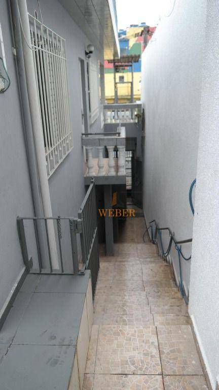 Sobrado à venda com 3 quartos, 348m² - Foto 29