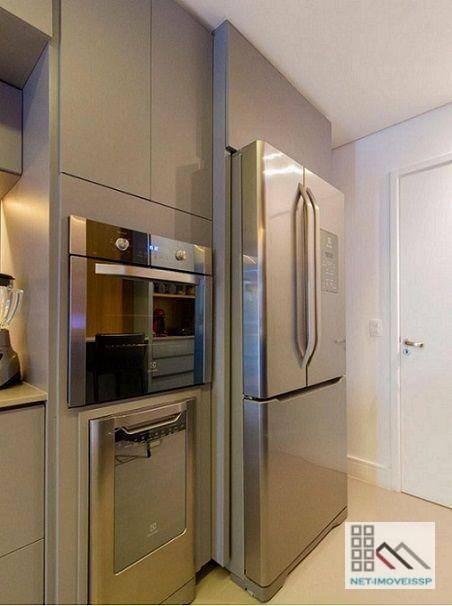 Apartamento à venda com 3 quartos, 218m² - Foto 12