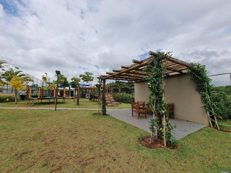 Casa de Condomínio à venda com 4 quartos, 411m² - Foto 4