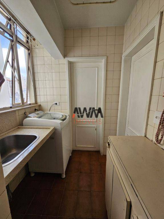 Apartamento à venda com 3 quartos, 127m² - Foto 12