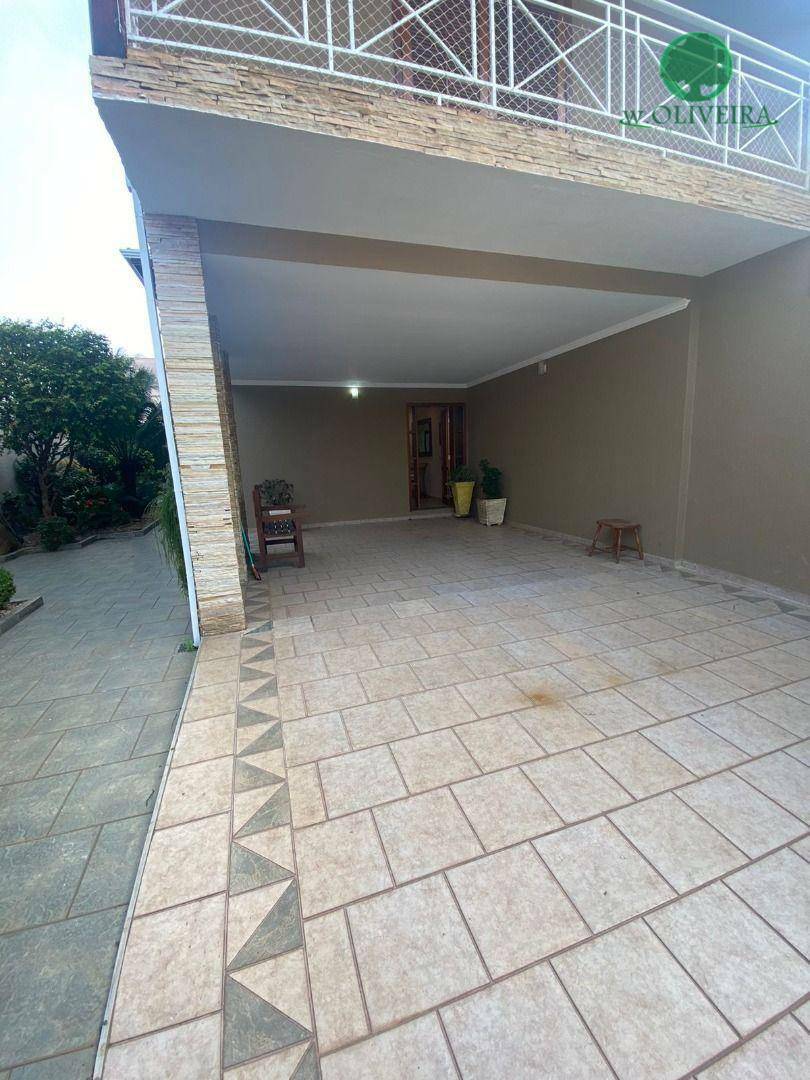 Sobrado à venda com 4 quartos, 245m² - Foto 3