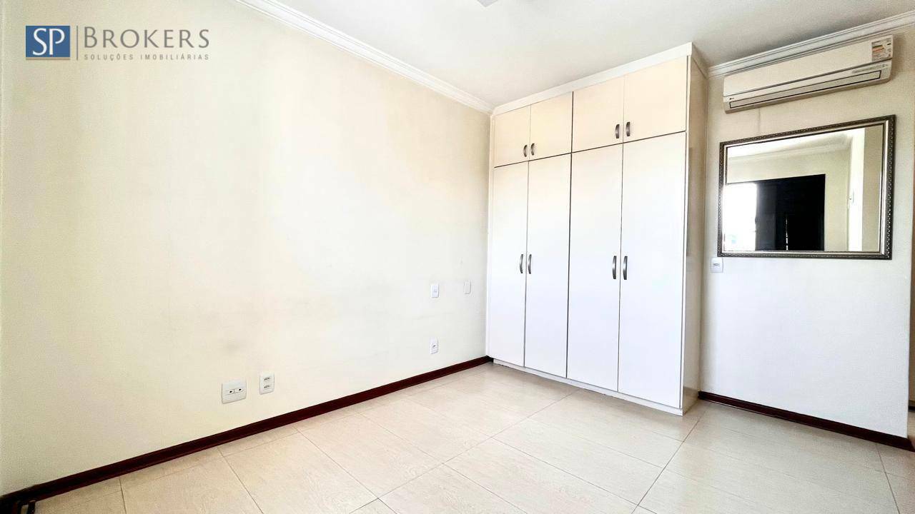 Apartamento à venda com 3 quartos, 110m² - Foto 8