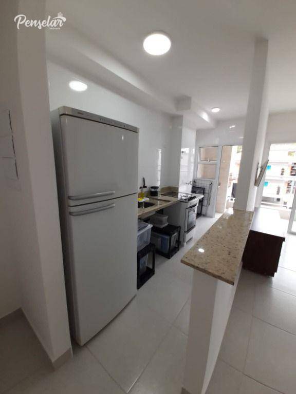 Apartamento à venda com 2 quartos, 64m² - Foto 9