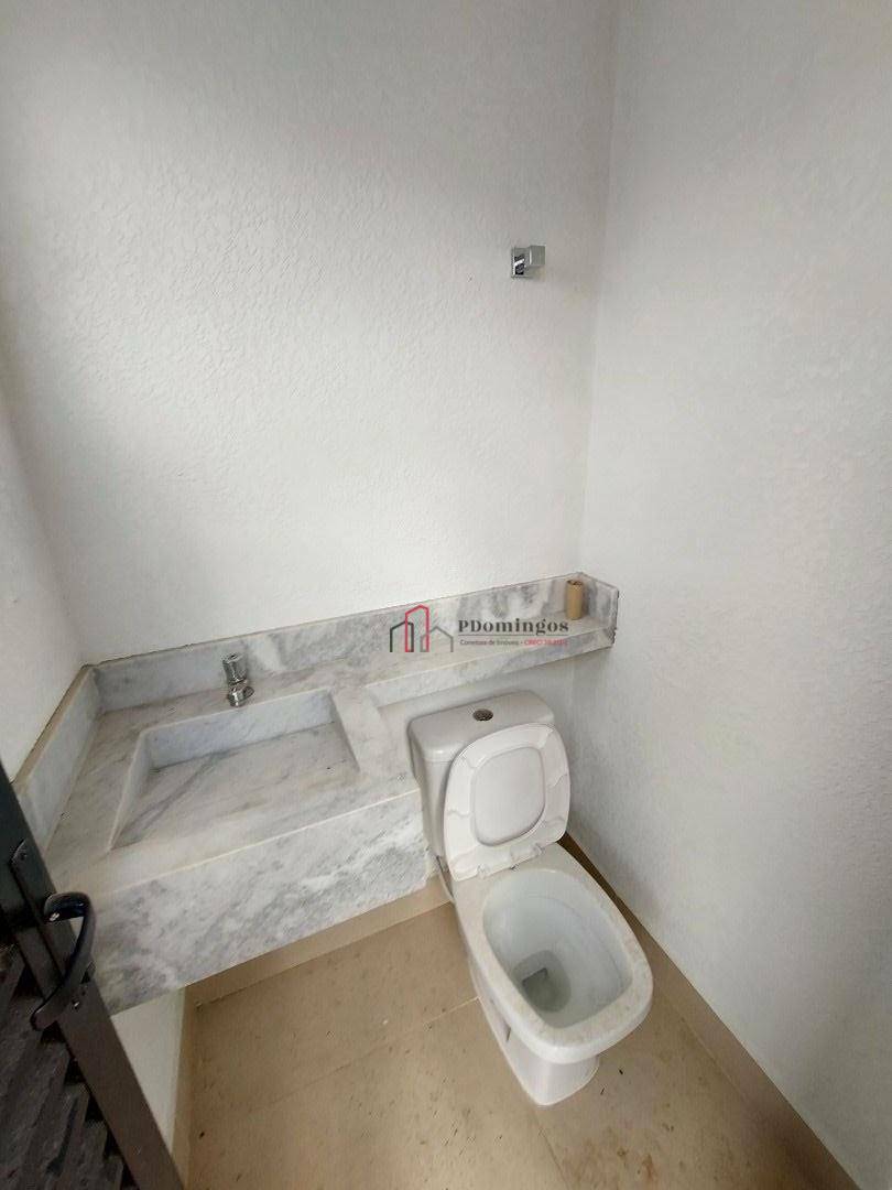 Sobrado à venda com 3 quartos, 180m² - Foto 9