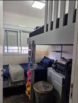 Apartamento à venda com 2 quartos, 68m² - Foto 12