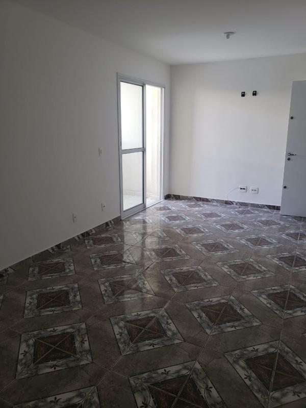 Apartamento à venda com 2 quartos, 48m² - Foto 2