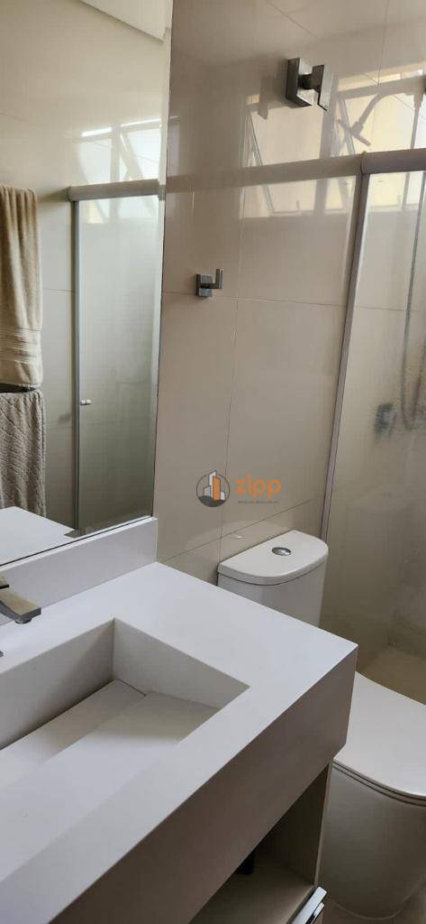 Sobrado à venda com 4 quartos, 215m² - Foto 5