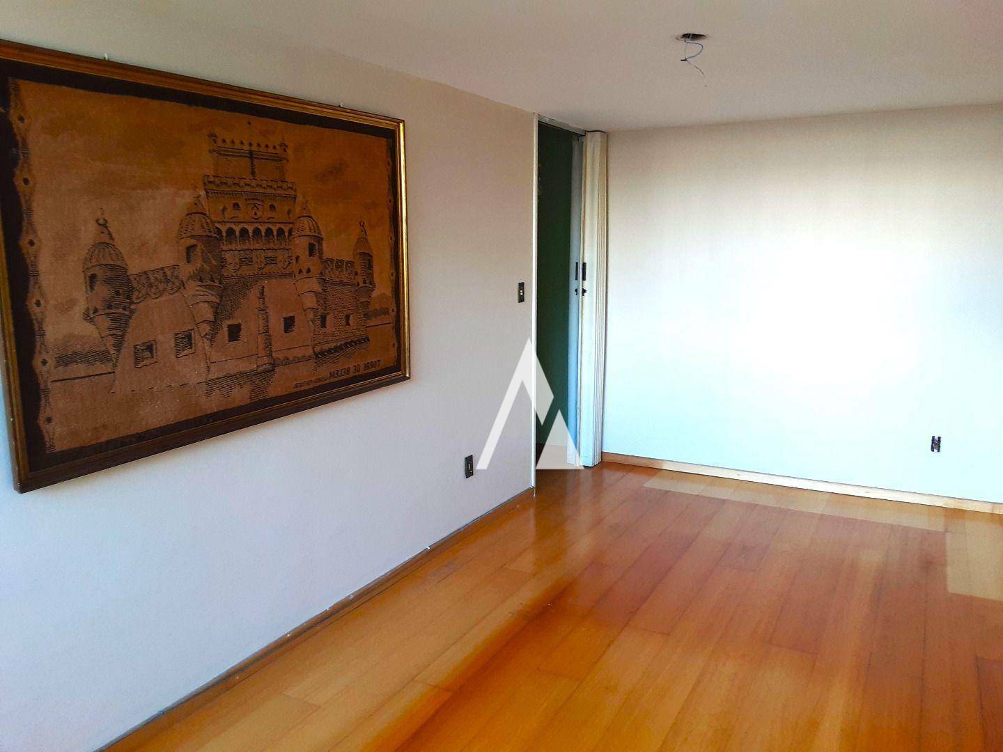 Apartamento à venda com 3 quartos, 109m² - Foto 4