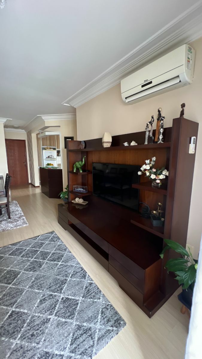 Apartamento à venda com 3 quartos, 110m² - Foto 3