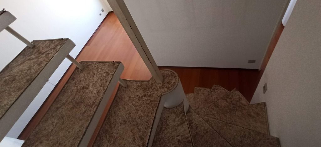 Apartamento para alugar com 3 quartos, 140m² - Foto 47