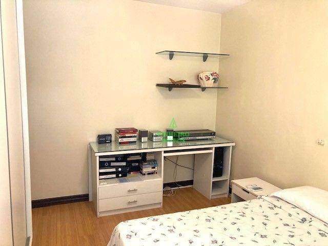 Apartamento à venda com 4 quartos, 160m² - Foto 15