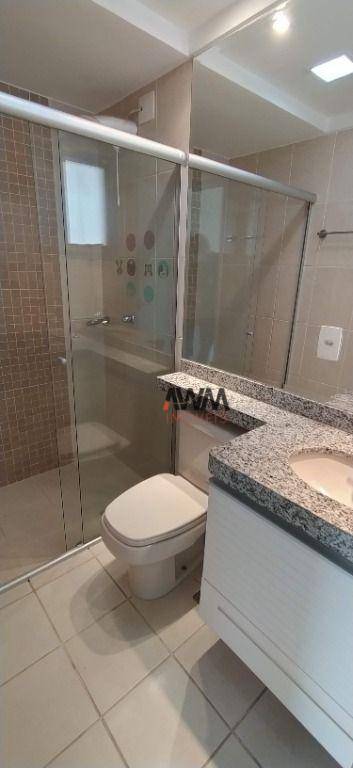 Apartamento para alugar com 3 quartos, 120m² - Foto 18