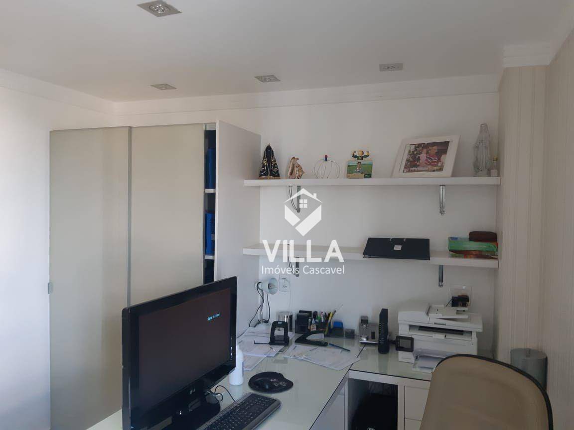 Apartamento à venda com 4 quartos, 220m² - Foto 9