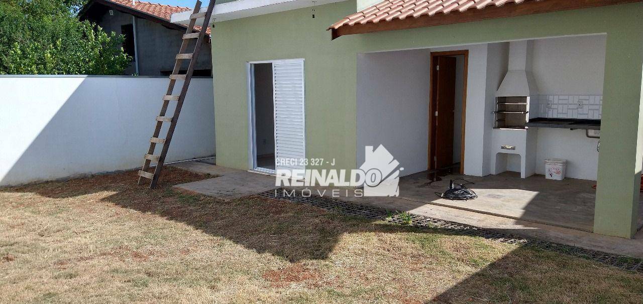 Casa à venda com 3 quartos, 139m² - Foto 11