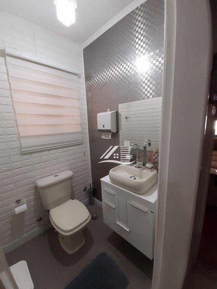 Casa à venda com 3 quartos, 100m² - Foto 11
