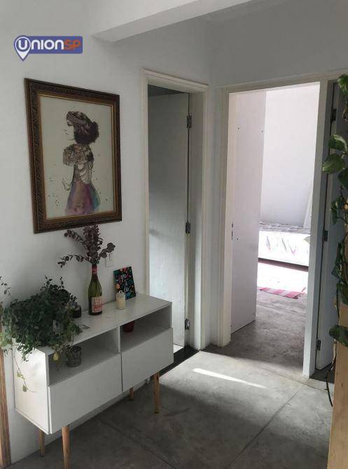 Apartamento à venda com 2 quartos, 70m² - Foto 8