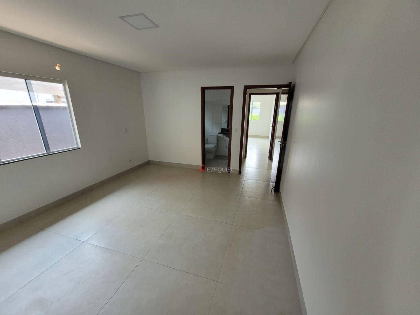 Casa para alugar com 2 quartos, 150m² - Foto 11