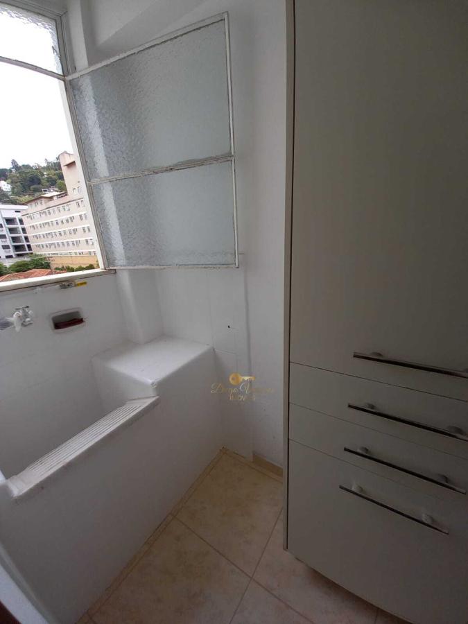 Apartamento à venda com 2 quartos, 60m² - Foto 12