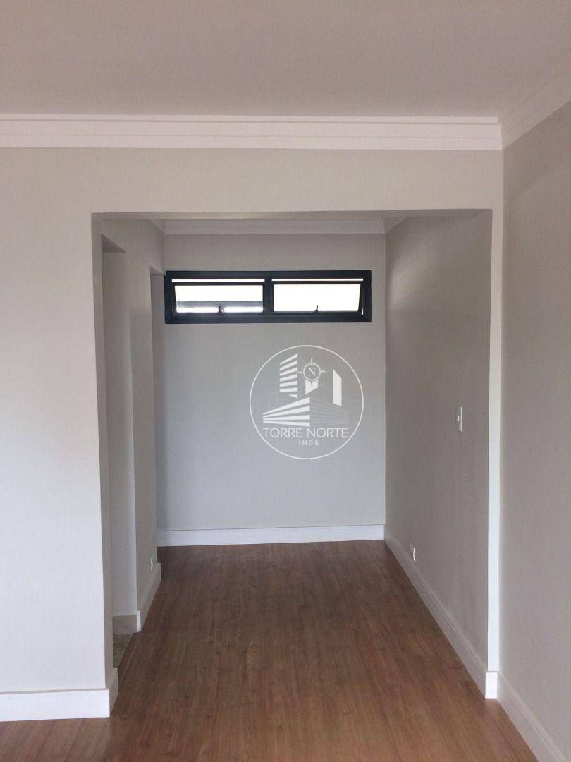 Apartamento à venda com 3 quartos, 114m² - Foto 3