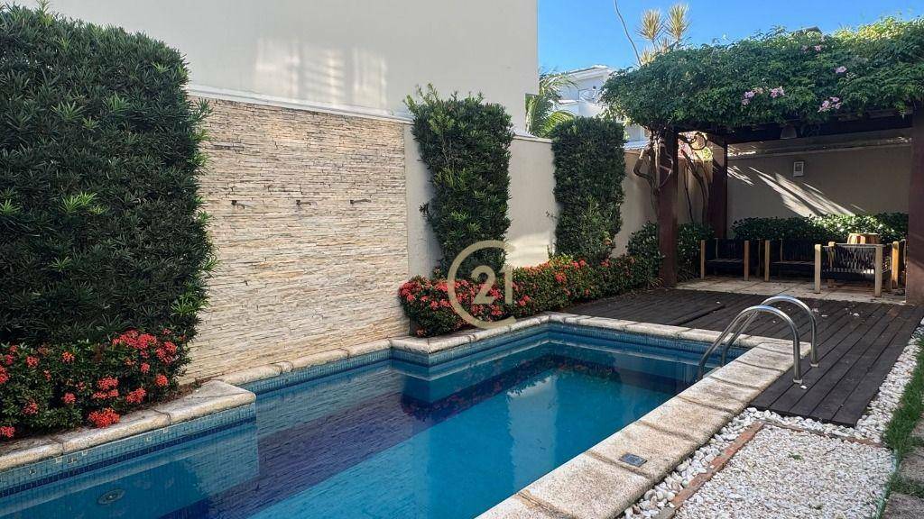 Casa de Condomínio à venda e aluguel com 3 quartos, 210m² - Foto 2