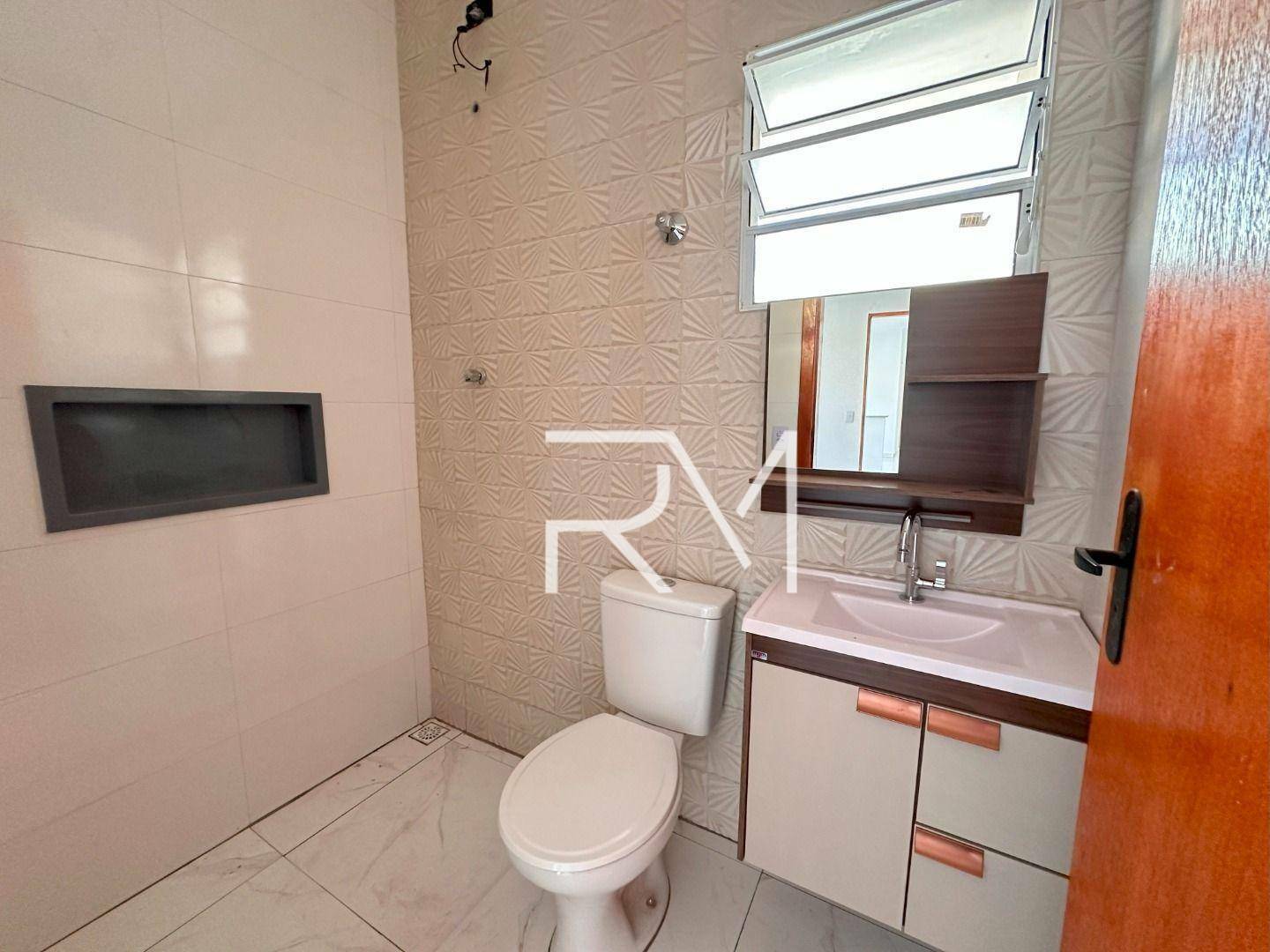 Casa à venda com 2 quartos, 80m² - Foto 8