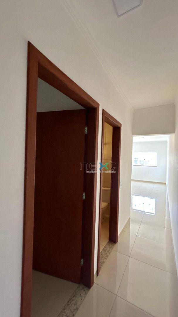 Casa à venda com 2 quartos, 78m² - Foto 13