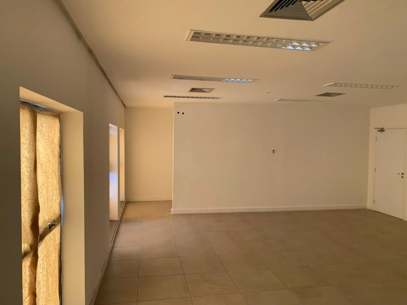 Loja-Salão à venda, 570m² - Foto 2