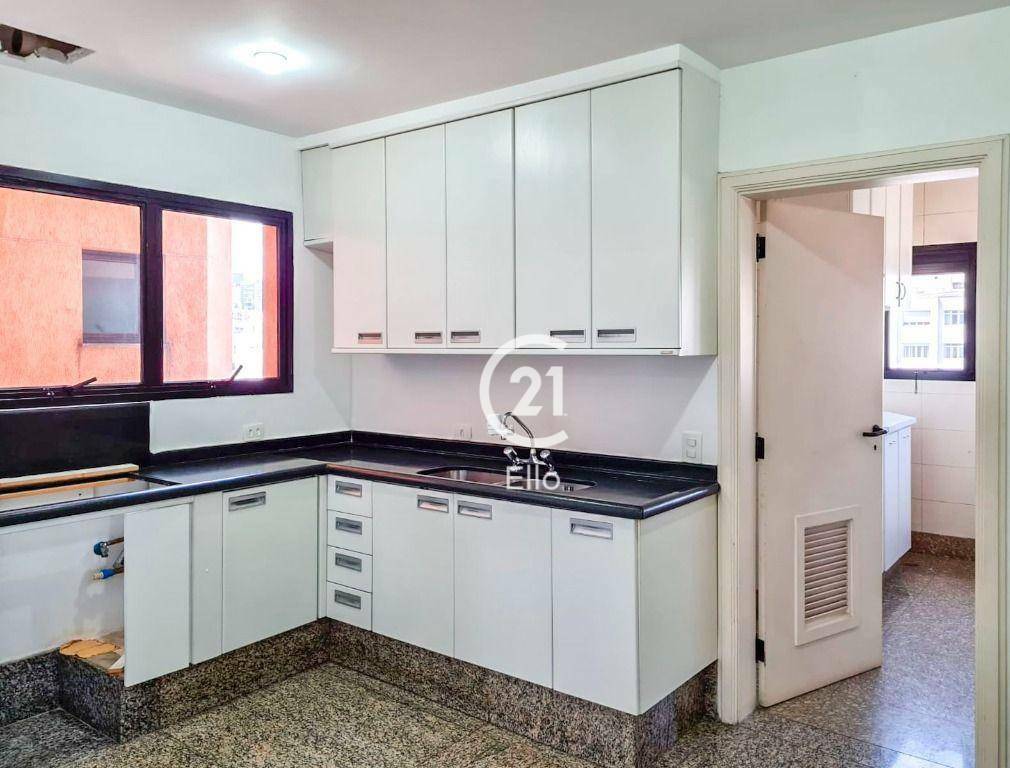 Apartamento à venda com 3 quartos, 267m² - Foto 32