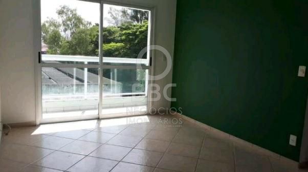 Apartamento à venda com 2 quartos, 84m² - Foto 2