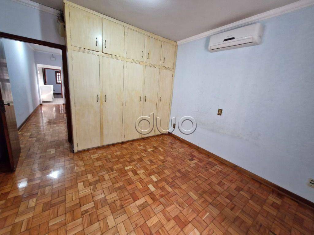 Casa para alugar com 2 quartos, 90m² - Foto 18