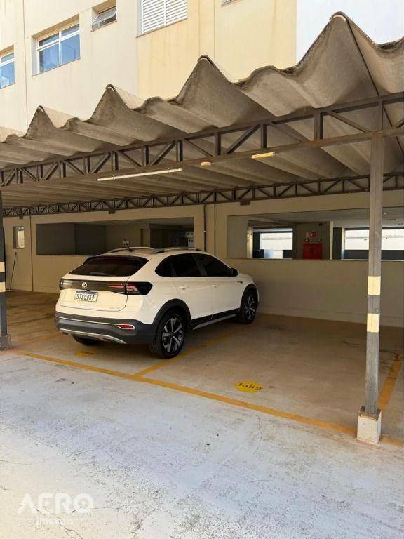 Apartamento à venda com 2 quartos, 61m² - Foto 18