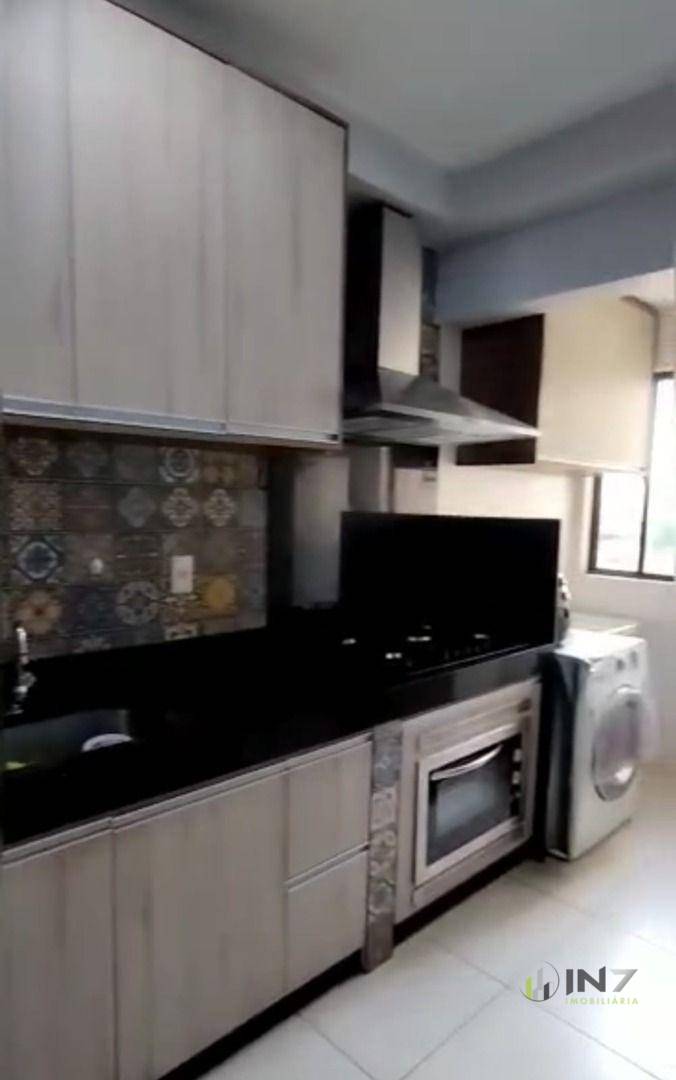 Apartamento à venda com 3 quartos, 83m² - Foto 7