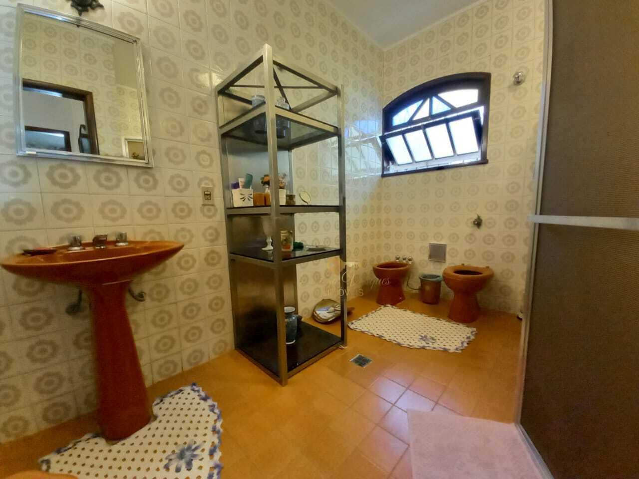 Casa à venda com 4 quartos, 1200m² - Foto 14