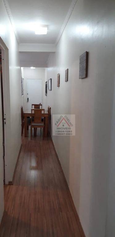 Apartamento à venda com 2 quartos, 70m² - Foto 5