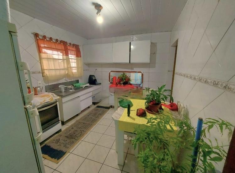 Casa à venda com 5 quartos, 301m² - Foto 15