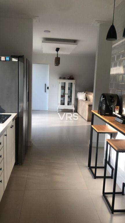 Casa à venda com 3 quartos, 180m² - Foto 12