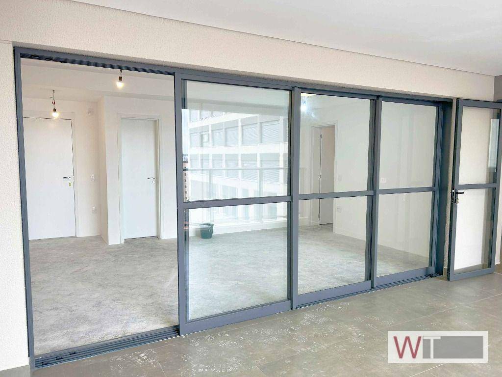 Apartamento à venda com 3 quartos, 141m² - Foto 6